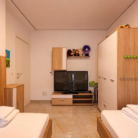 Sanpietro Daire Dıraç