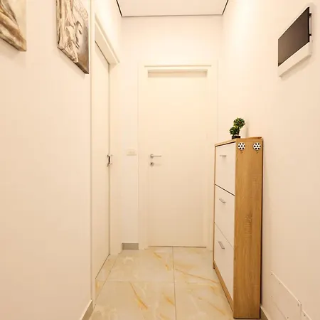 Sanpietro * ドゥラス
